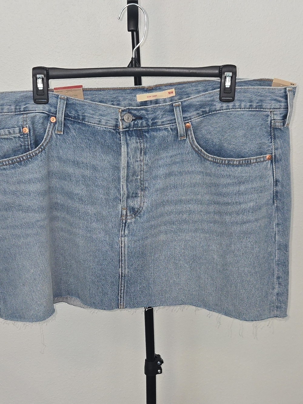 Levi's Light Blue Raw-Hem Denim Mini Skirt